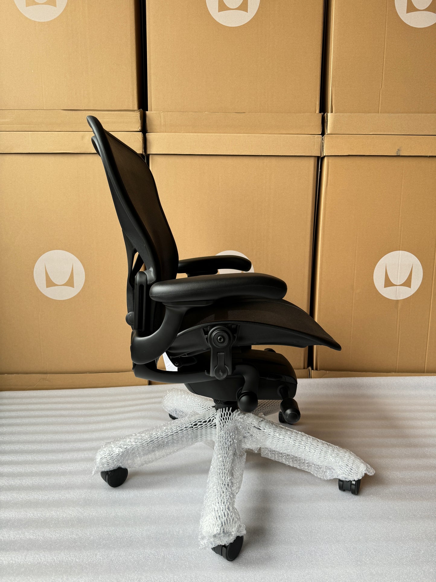 Herman Miller Aeron Chair - Onyx (12 Year Warranty)