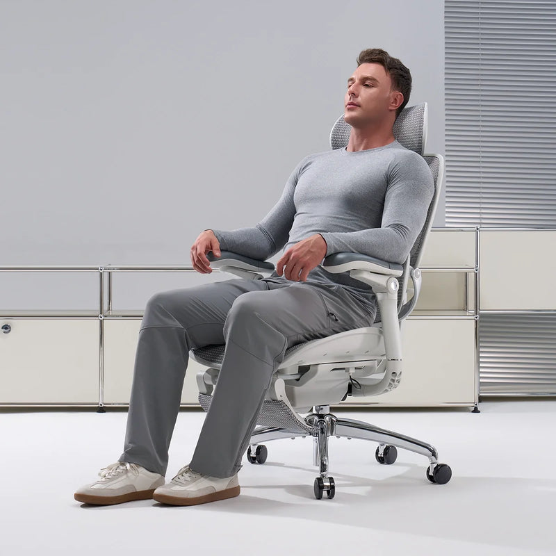 105 degree recline for focused work