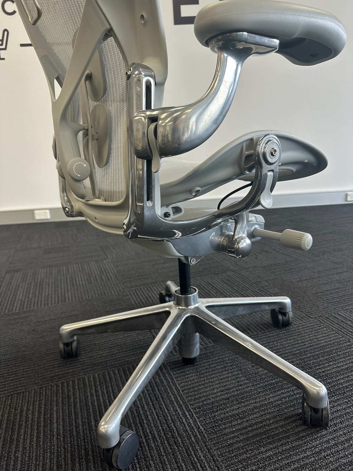 Herman Miller Aeron Chair