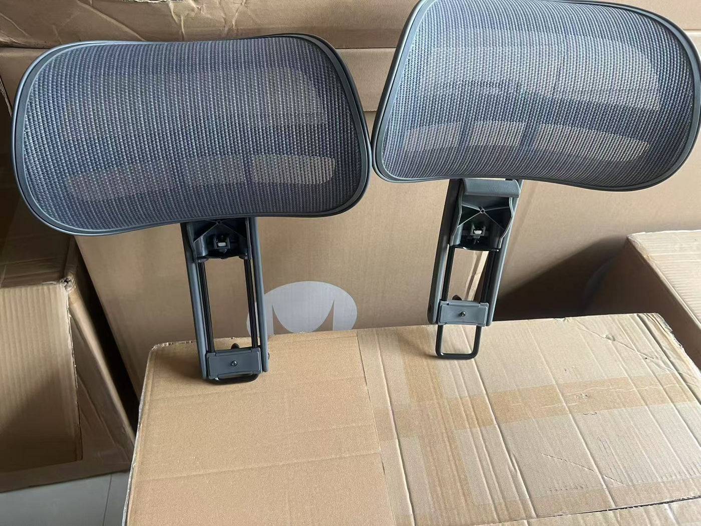 Herman Miller Aeron Chair Genuine Atlas Headrest