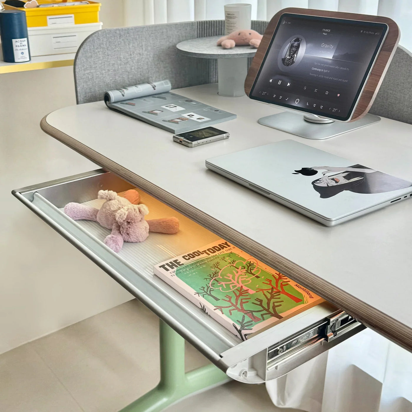 9am Dora Pro Smart Standing Desk — feature 6