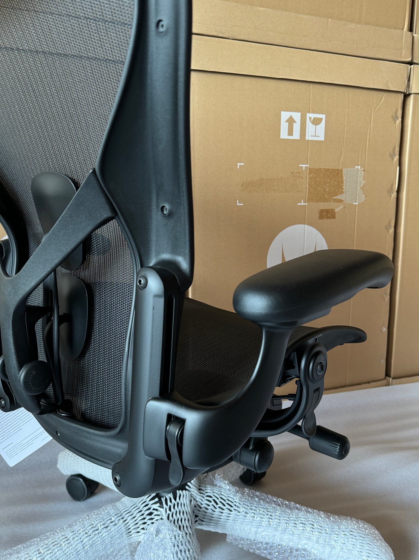 Herman Miller Aeron Chair - Onyx (12 Year Warranty)