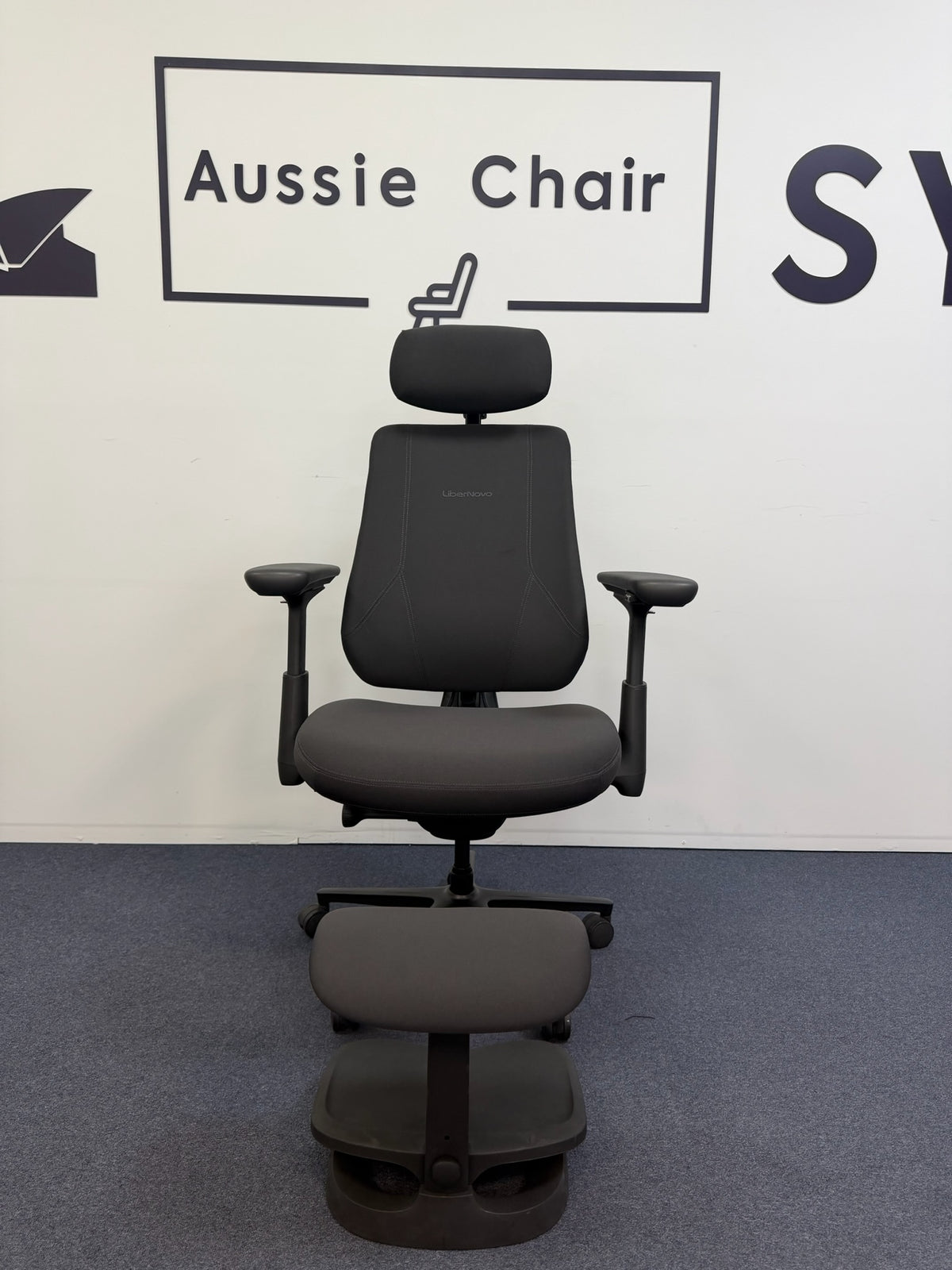 LiberNovo Maxis Dynamic Ergonomic Chair