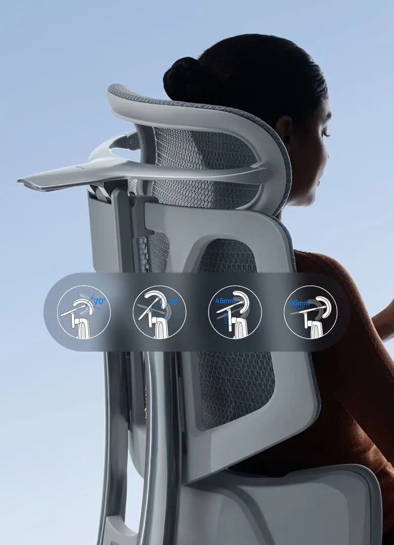 Woman in the HBADA X7, with icons for the headrest's 70° rotation, 45 mm height and 55 mm depth